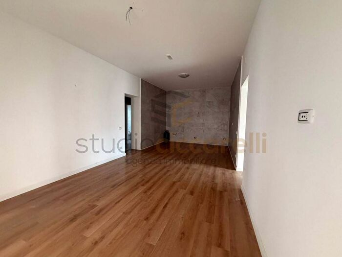 Appartamento trilocale in affitto in Corso Campano, Centro Storico, Giugliano in Campania