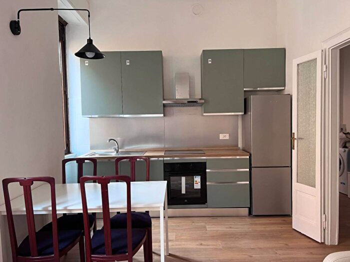 Appartamento trilocale in affitto in Via Arquà, Parco Trotter, Milano