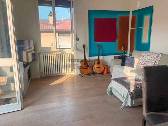 Appartamento trilocale in vendita in Via Ettore Vacha Bergamo, Bergamo