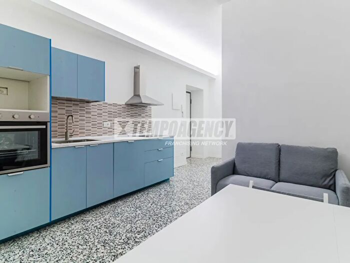 Appartamento bilocale in vendita in Via Monte Palombino, Milano