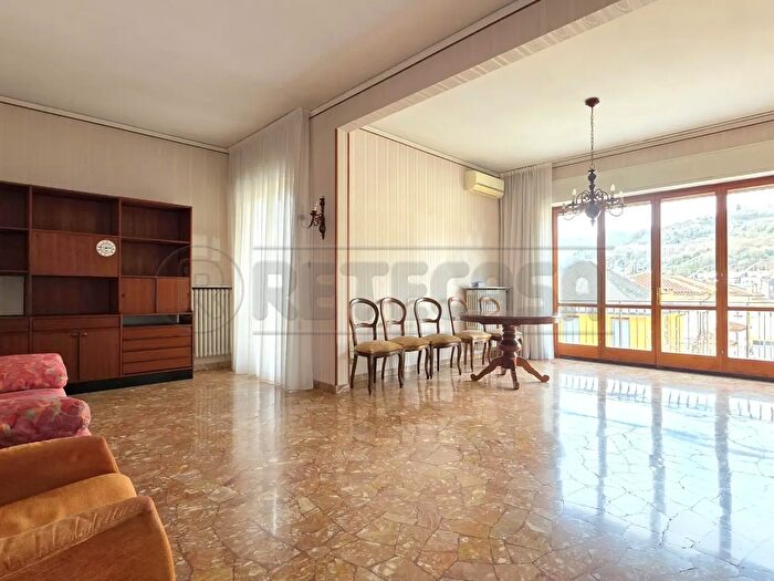 Appartamento con 8 locali in vendita in Valdagno