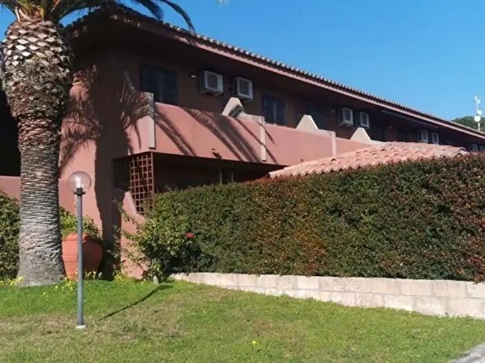 Appartamento con 5 locali in affitto in Via Giosuè Carducci, Montepaone