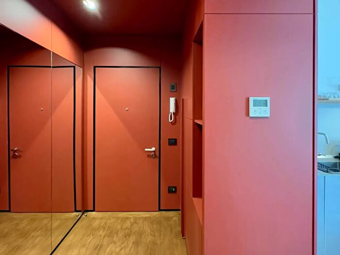 Appartamento monolocale in affitto in Via Giulio Tarra, Milano