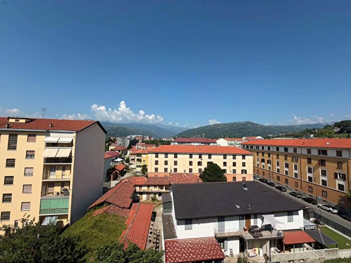 Appartamento trilocale in vendita in Pinerolo