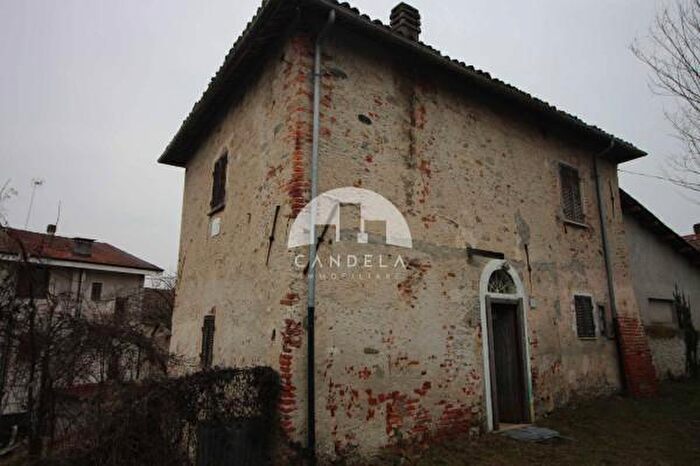 Casa quadrilocale in vendita in Via della Bertolina, Mondovi