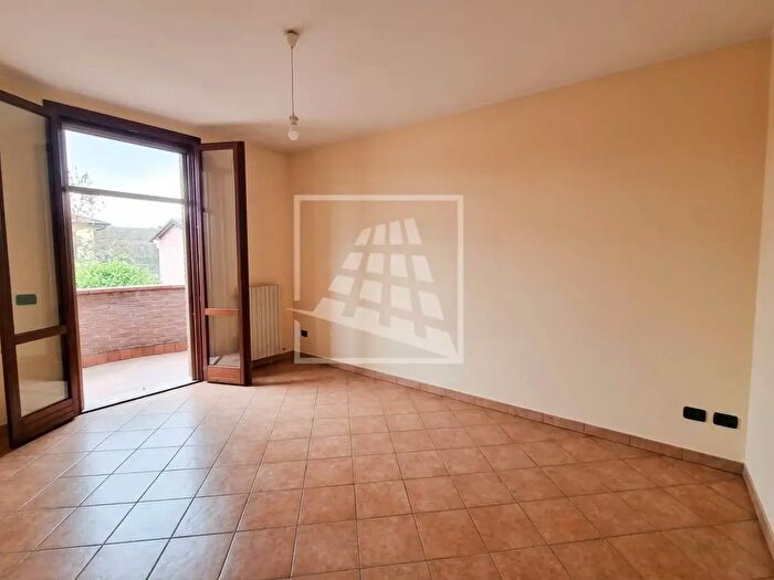 Appartamento trilocale in vendita in Via Boccaccio, San Martino In Rio
