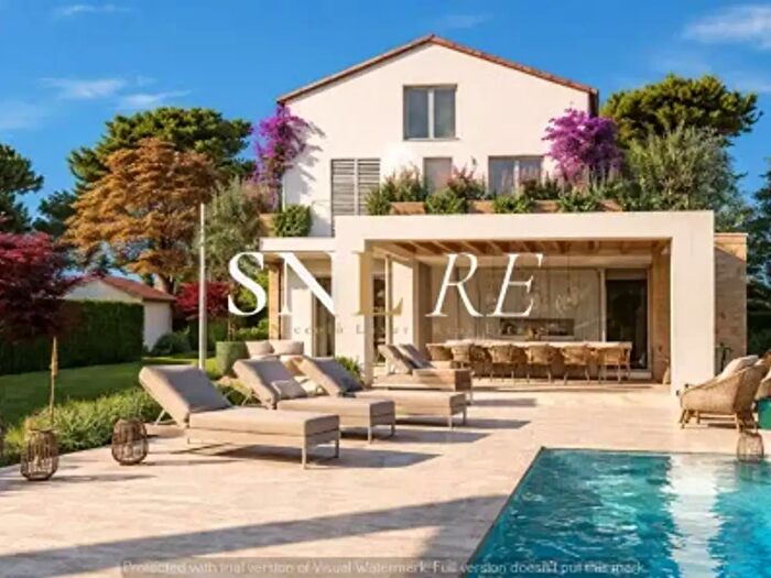Casa con 6 locali in vendita in Via Versilia, Forte Dei Marmi