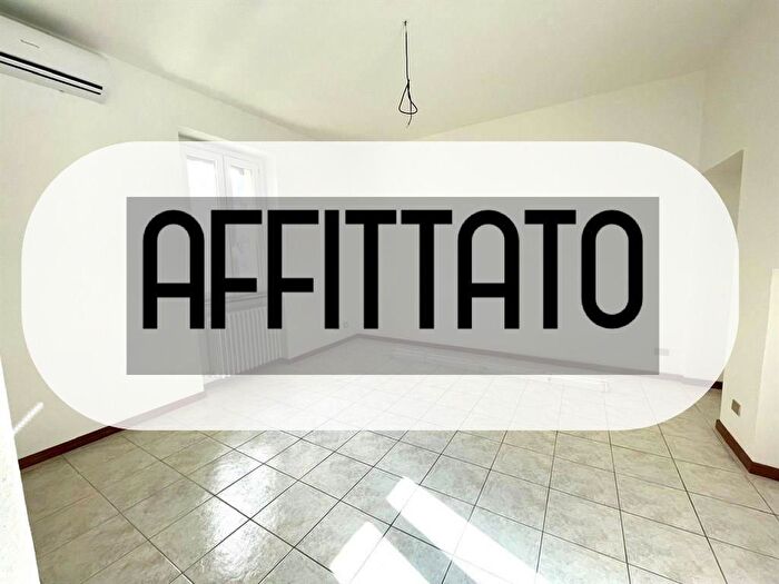Appartamento trilocale in affitto in Via Caronno Varesino, Morazzone