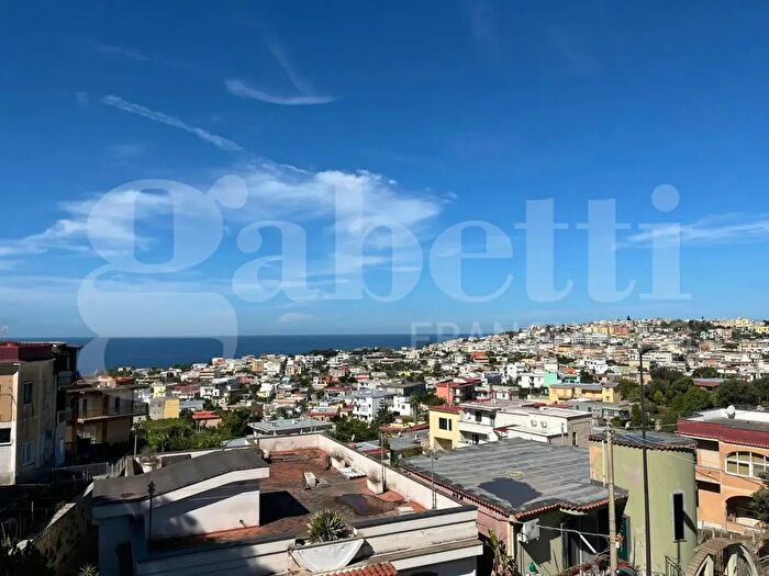 Appartamento quadrilocale in vendita in Via Panoramica, Monte Di Procida