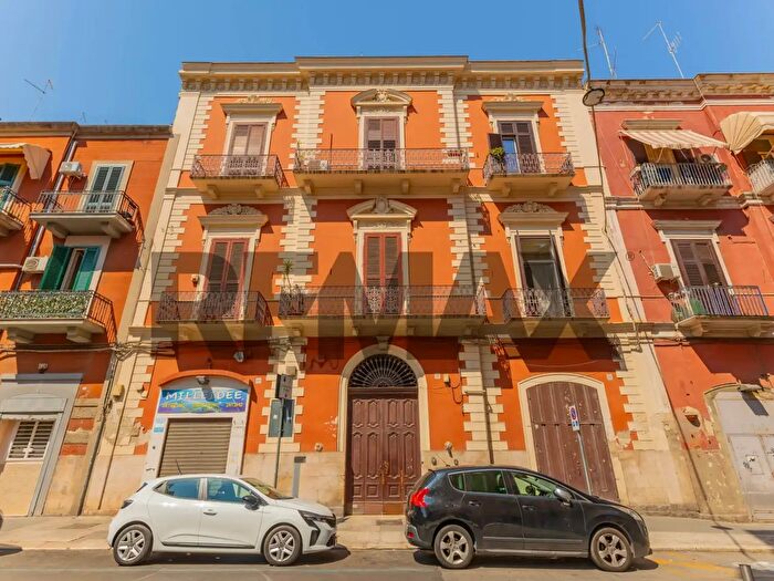 Appartamento quadrilocale in vendita in Via Trevisani, Bari