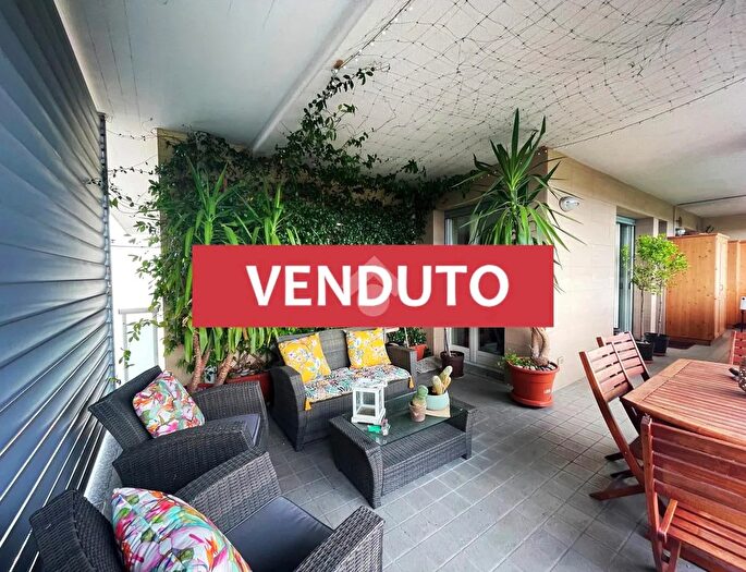 Appartamento quadrilocale in vendita in Via Oriana Fallaci, Peschiera Borromeo