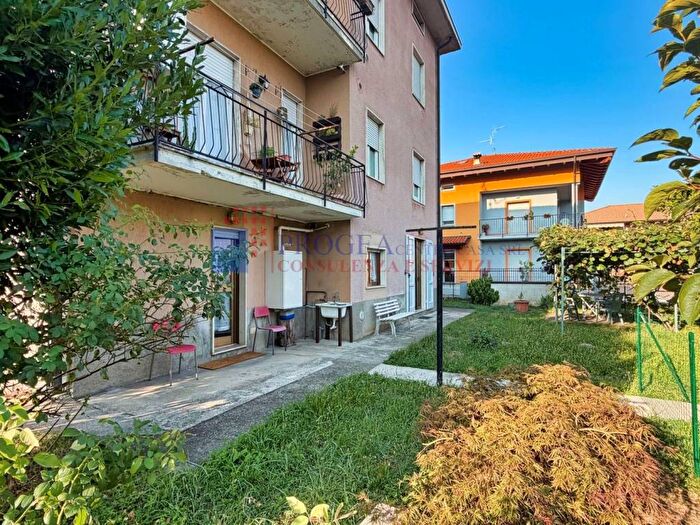 Appartamento trilocale in affitto in Via Don Luigi Sturzo, Centro, Mapello