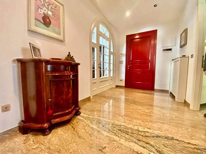 Casa con 12 locali in vendita in Via Trieste, Venezia
