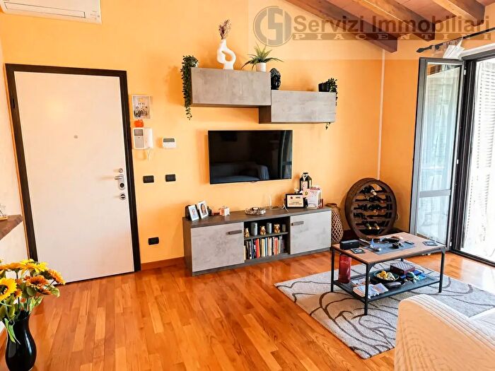 Appartamento trilocale in vendita in Gragnano Trebbiense