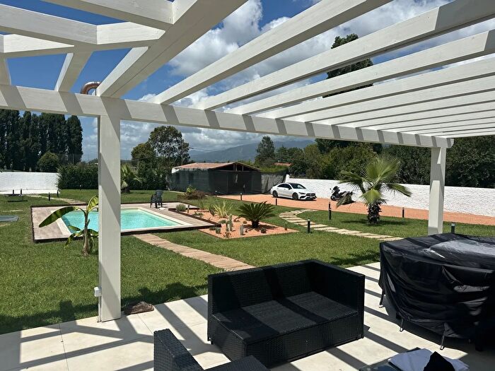 Casa con 8 locali in vendita in Via Arginello Snc, Pietrasanta