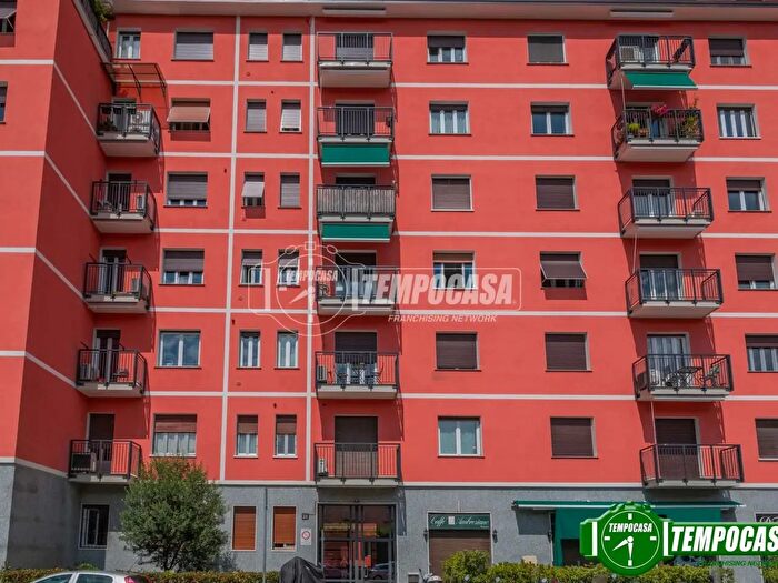 Appartamento bilocale in vendita in Via Arbe, Milano