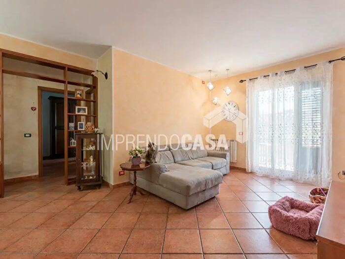 Appartamento quadrilocale in vendita in Via Santa Liberata, Monreale