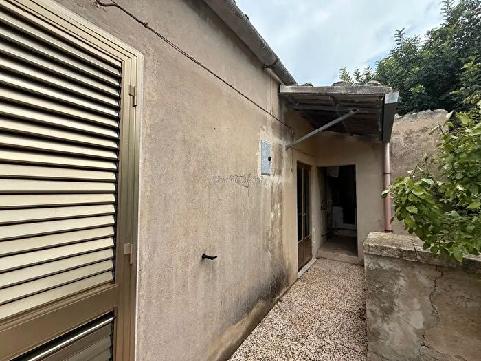 Casa trilocale in vendita in Contrada Saitta Martisiello, Modica