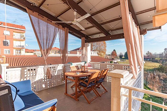 Appartamento con 5 locali in vendita in Via Stura, Cirie