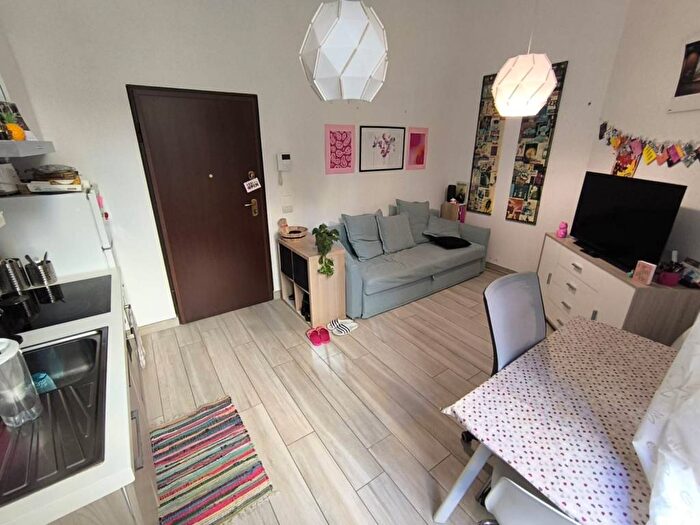 Appartamento bilocale in affitto in Via Vitruvio, Buenos Aires, Milano