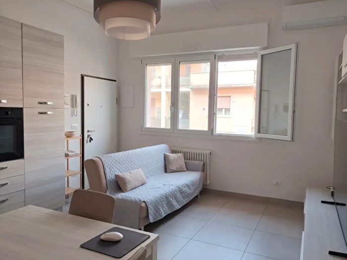 Appartamento bilocale in vendita in Via Emilia Ponente, Bologna
