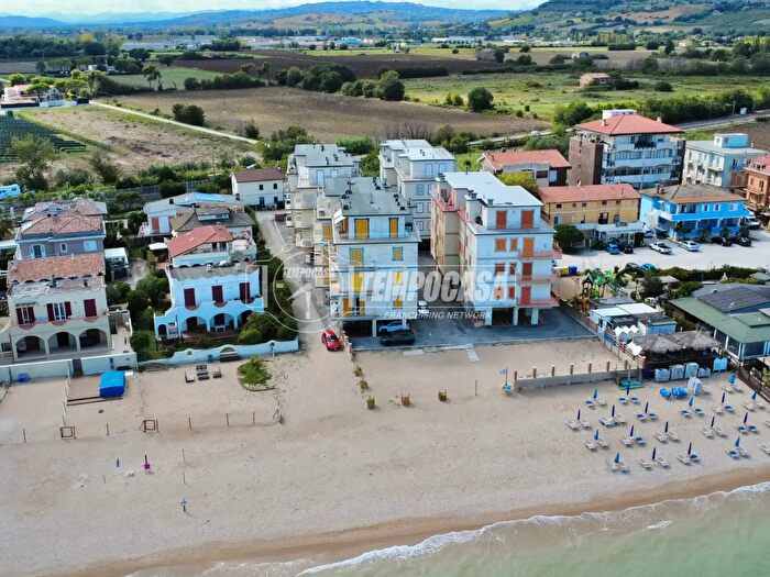 Appartamento trilocale in vendita in Via Inghilterra, Porto Recanati