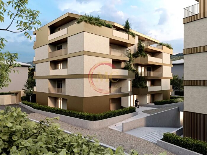 Appartamento trilocale in vendita in Federico Halbherr, Rovereto