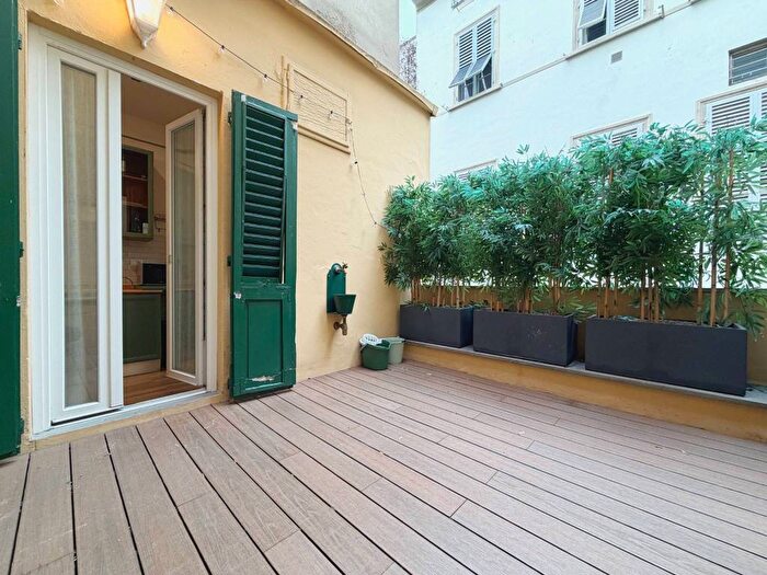 Appartamento con 5 locali in vendita in Via Montebello, Borgo Ognissanti Il Prato, Firenze