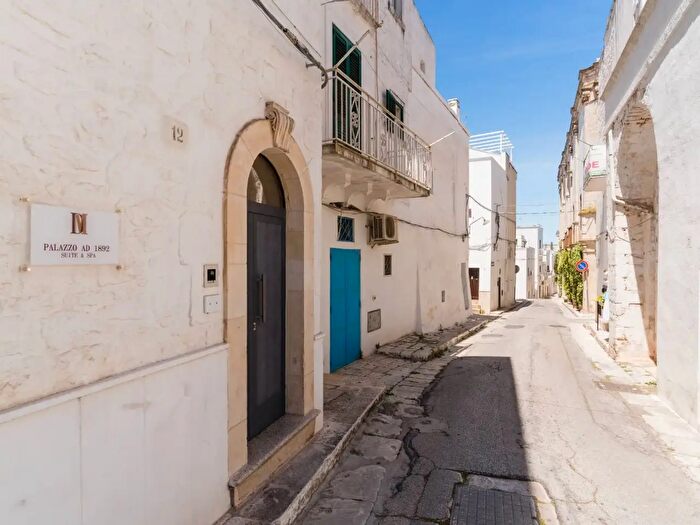 Appartamento trilocale in vendita in Via Luca Mindelli, Ostuni