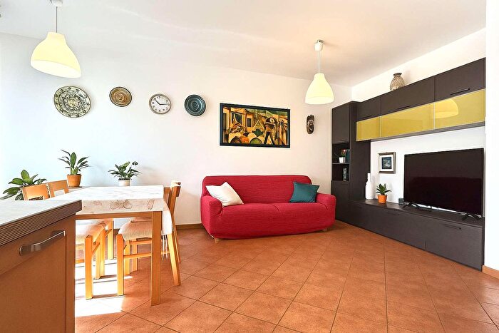 Appartamento trilocale in vendita in Via Mazzini, Ozzano DellEmilia