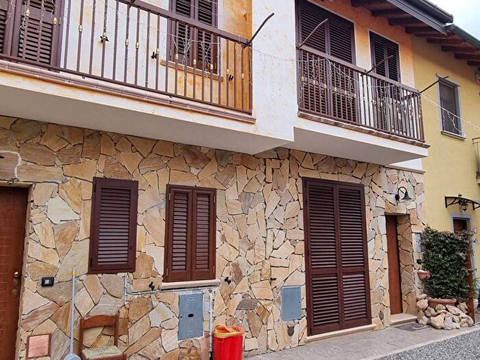 Appartamento bilocale in affitto in Via Immacolata, Centro, Cerro Maggiore