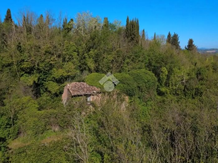 Casa con 10 locali in vendita in Vocabolo Le Lenze, Cantalupo In Sabina