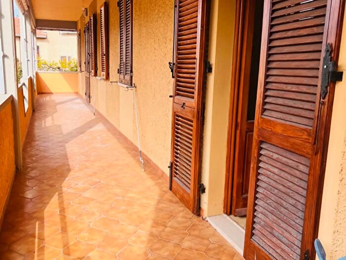 Appartamento con 6 locali in vendita in Castagneto Carducci