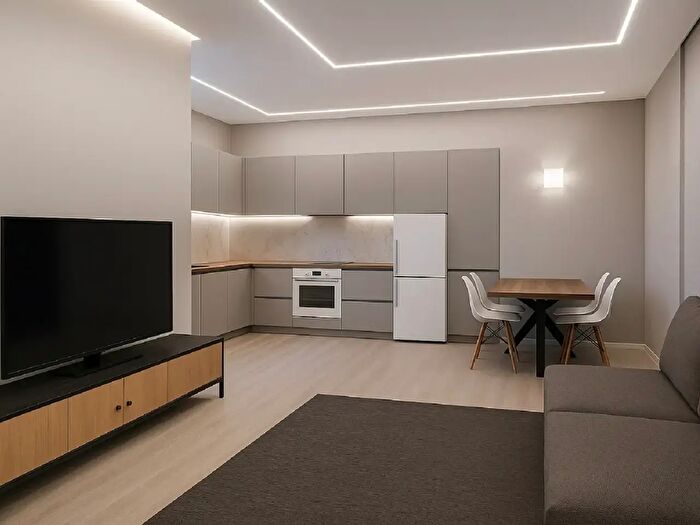 Appartamento bilocale in vendita in Via Cadana, Finale Ligure