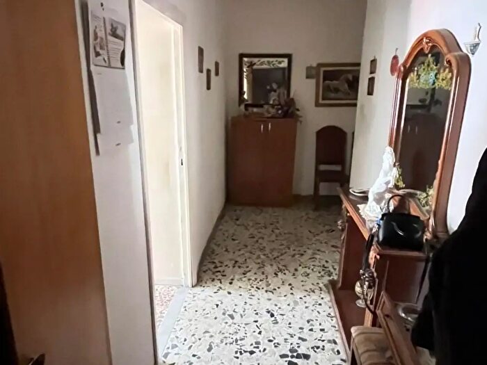 Appartamento trilocale in vendita in Via Marsiglia, Sassari