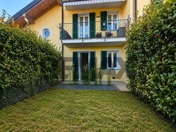 Appartamento bilocale in vendita in Via Farinet, Bee
