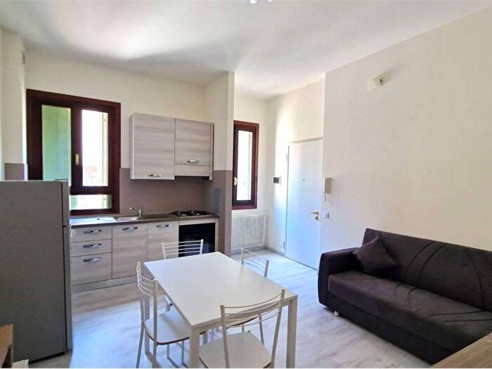 Appartamento bilocale in affitto in Contra' Porta S Lucia, Centro Storico, Vicenza