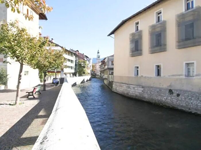 Casa con 6 locali in vendita in Borgo Valsugana