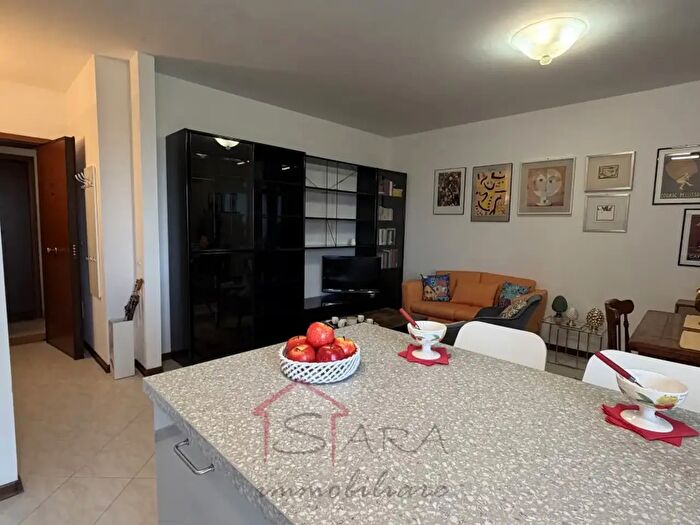 Appartamento trilocale in vendita in Via Verona, Albignasego