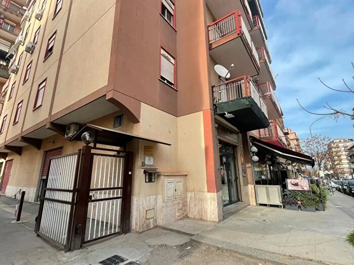 Appartamento bilocale in vendita in Corso Calatafimi, Palermo