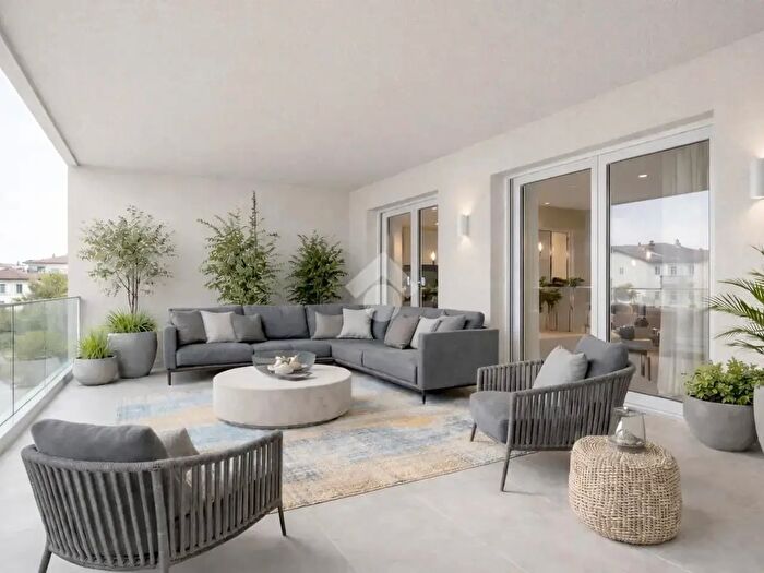 Appartamento quadrilocale in vendita in Via Colombaia, Rodengo Saiano