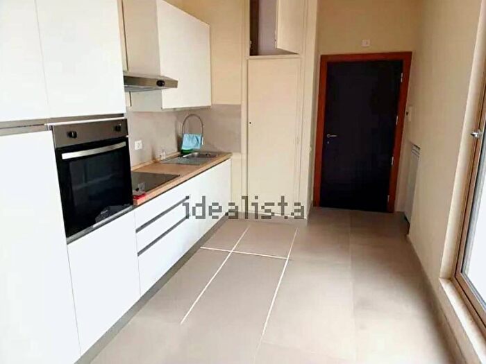 Appartamento bilocale in affitto in Via Aurelia, Aurelio Val Cannuta, Roma