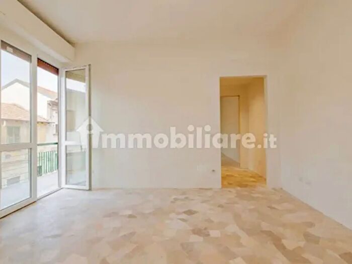 Appartamento bilocale in vendita in Via Pontida, Legnano