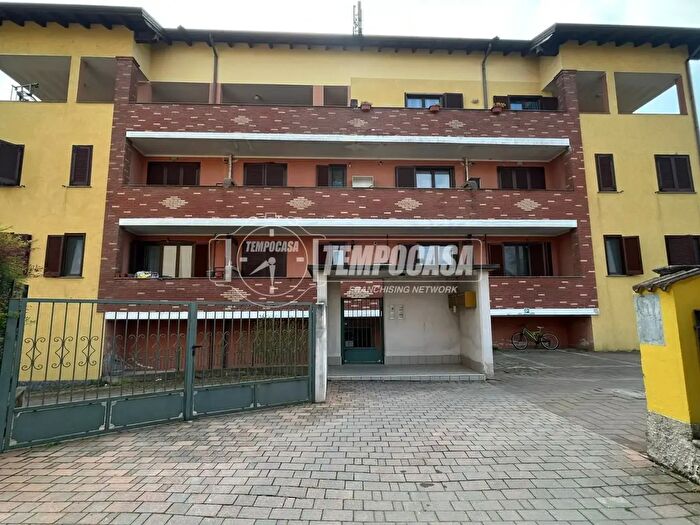 Appartamento bilocale in vendita in Via Don l Sturzo, Dorno