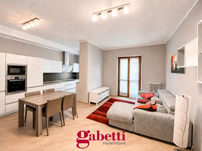 Appartamento quadrilocale in affitto in Corso Vittorio Veneto, Savigliano