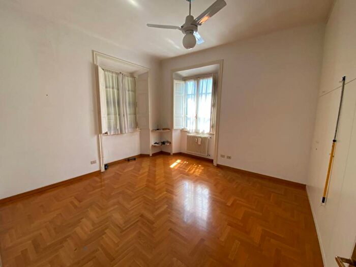 Appartamento quadrilocale in affitto in Via Vittorio Locchi, Parioli, Roma