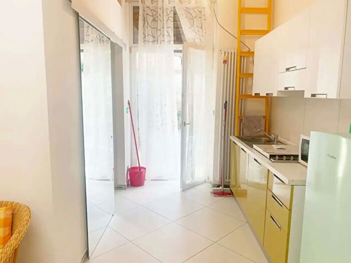 Appartamento monolocale in affitto in Via Rossana, Torino