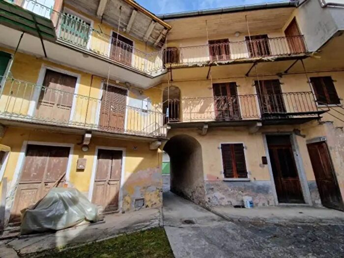 Case in Vendita e in Affitto - 2