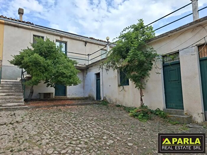 Casa in vendita in San Mauro Castelverde