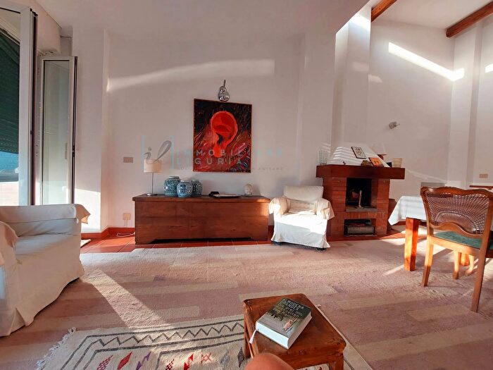 Casa con 7 locali in vendita in Via Provinciale, Borghetto DArroscia